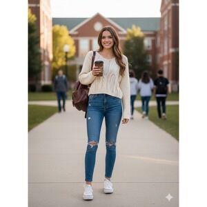 Pretty Guide Cropped Sweater Corset Tie Back. 21-24" PTP  19" Long. Size‎ S....